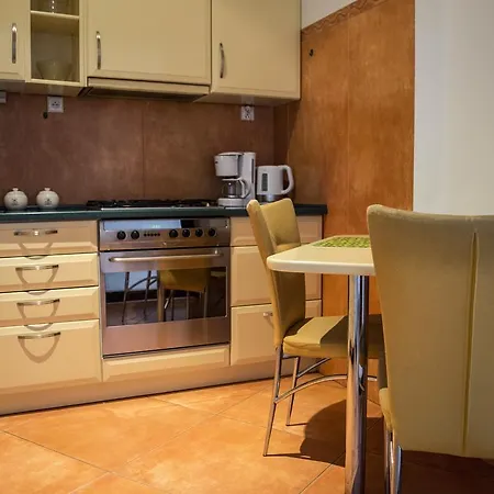 Apartment Old Town *