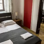 Old Town Apartamento *