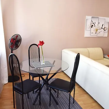 Old Town Apartment