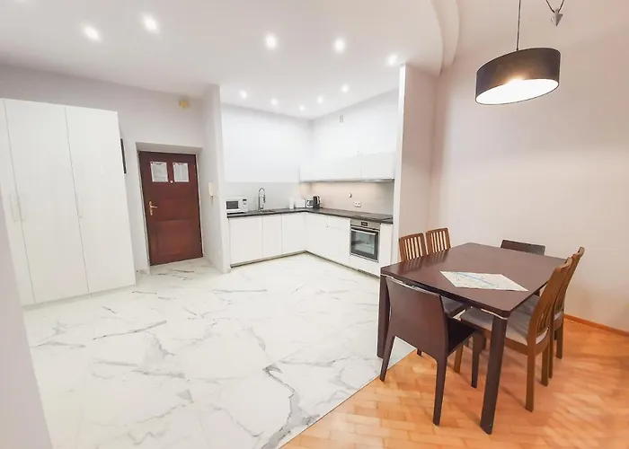 Old Town Apartament *